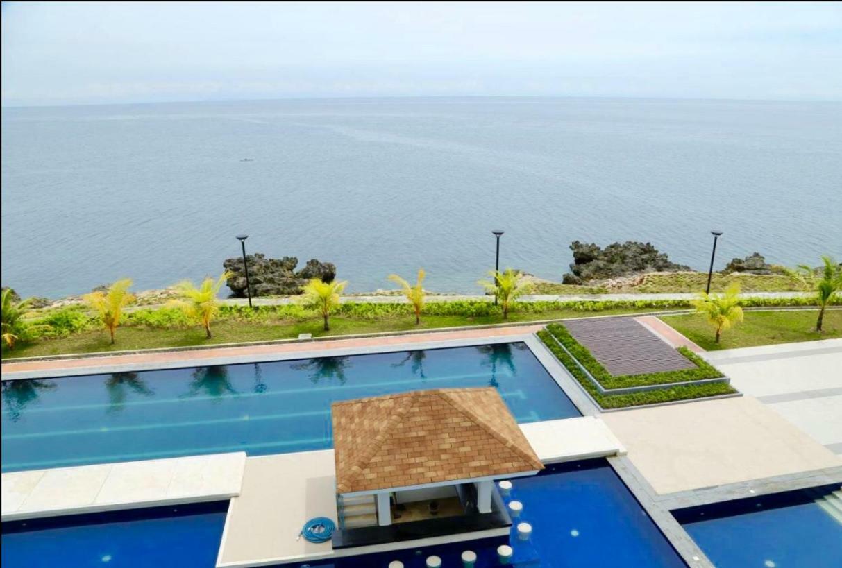 Dreamlike Arterra Hotel-Apartment Cebu Seaside Lapu-Lapu City Exterior foto